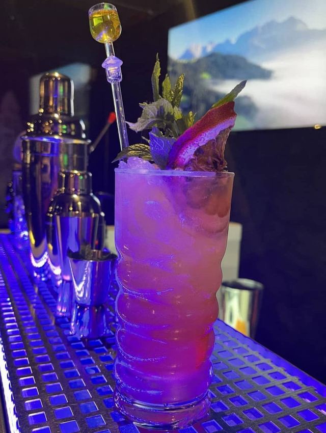 Cocktail on the bar at Cozy